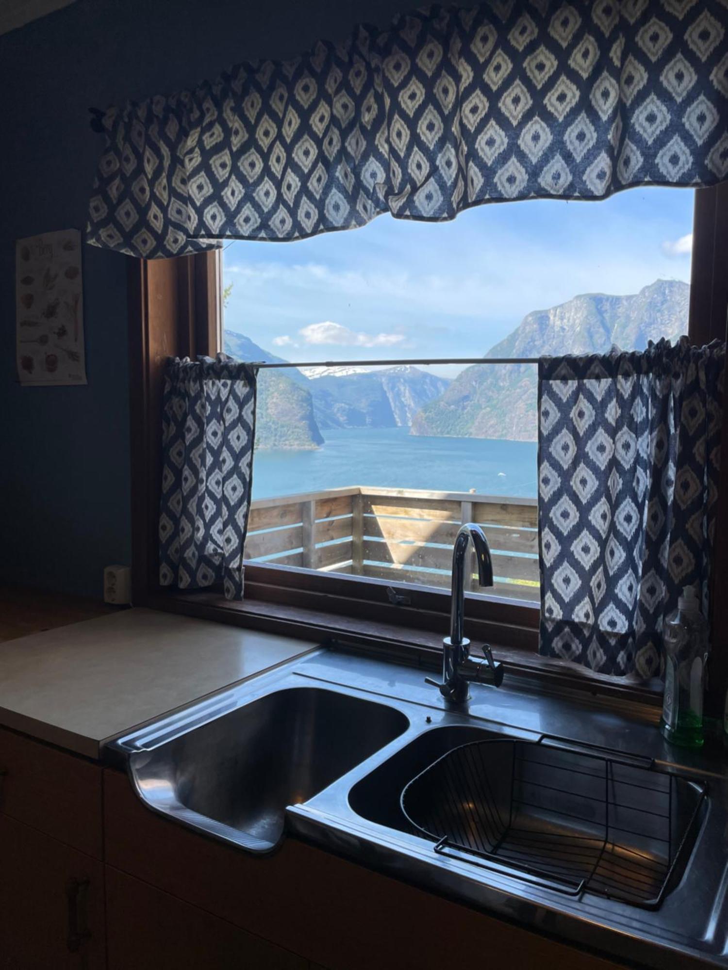 Kvam - Stegastein Apartment Aurland Bagian luar foto